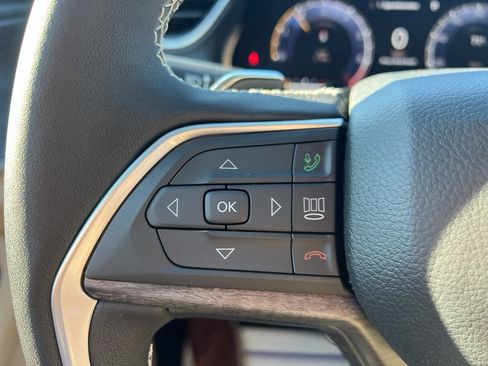 New 2025 Jeep Grand Cherokee L Limited image 28