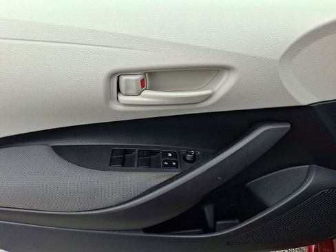Certified 2025 Toyota Corolla LE FWD image 12