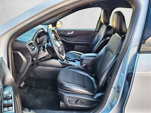 Used 2025 Ford Escape ST-Line FWD image 15