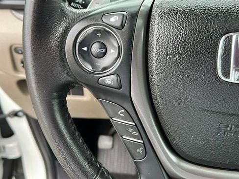 Used 2023 Honda Ridgeline RTL image 12