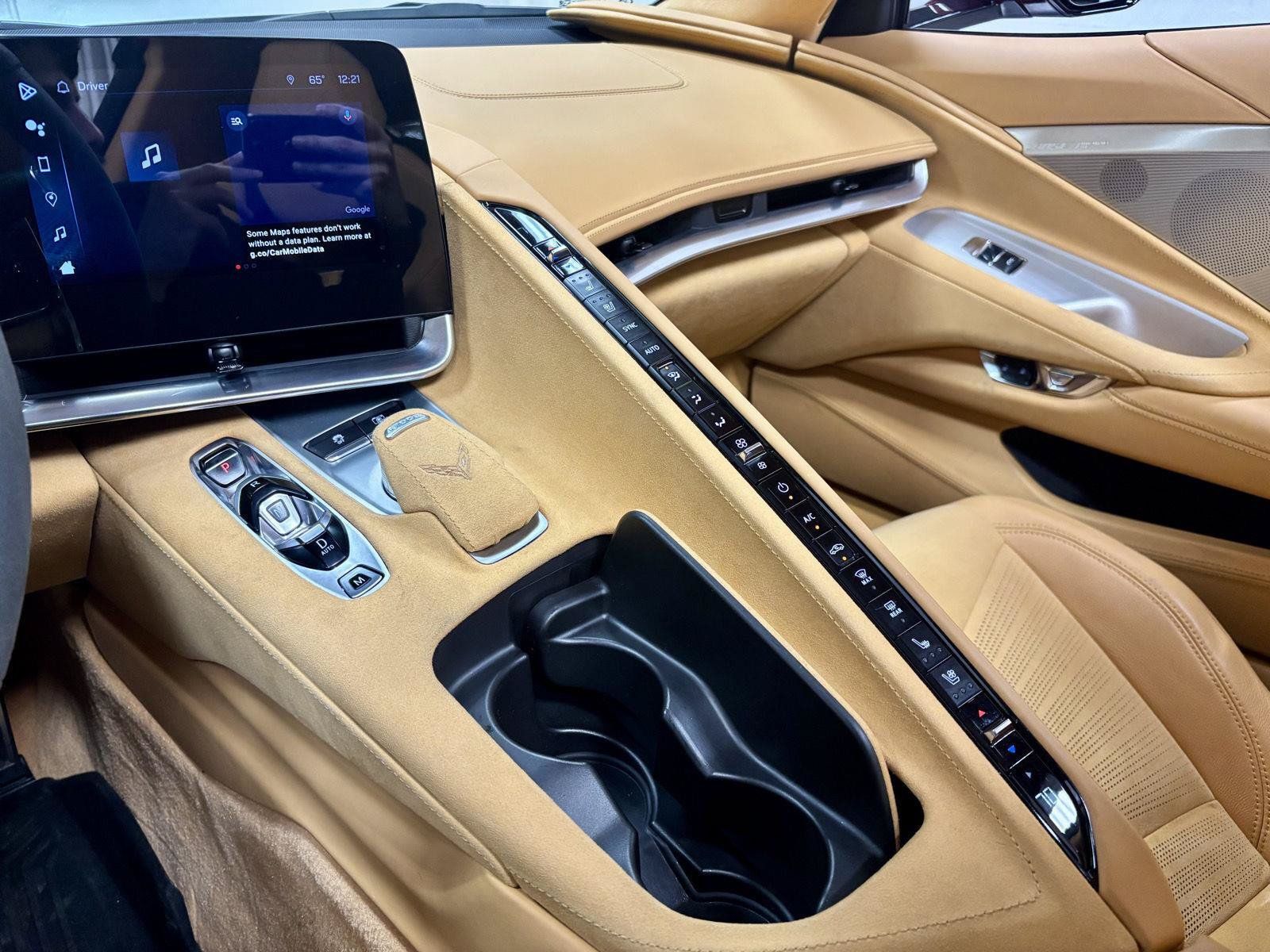 Used 2024 Chevrolet Corvette Stingray Premium Cpe w/ Z51 Performance Package RWD image 31