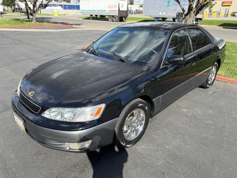 Used 1998 Lexus ES 330 image 6