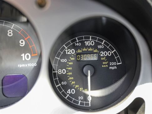Used 2005 Ferrari 360 Spider RWD image 33