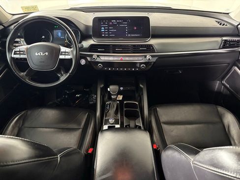 Used 2022 Kia Telluride LX image 33