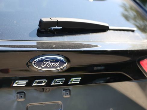 Certified 2023 Ford Edge SEL w/ Convenience Package AWD/4WD image 28