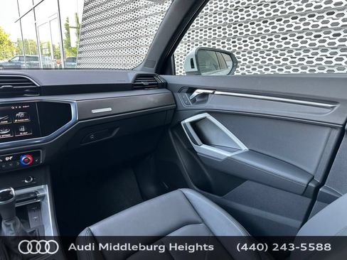 Used 2023 Audi Q3 2.0T Premium Plus w/ Premium Plus Package AWD/4WD image 30