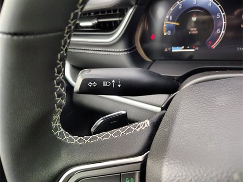 New 2025 Jeep Grand Cherokee L Altitude image 22