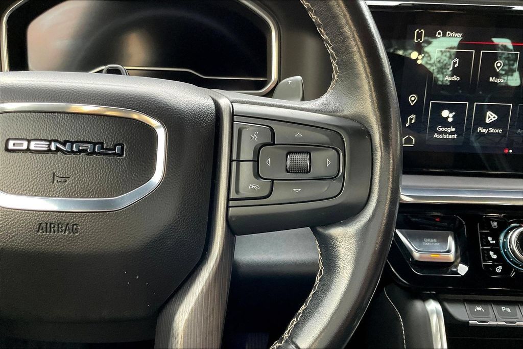 Used 2024 GMC Sierra 1500 Denali Ultimate AWD/4WD image 12