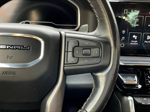 Used 2024 GMC Sierra 1500 Denali Ultimate AWD/4WD image 12