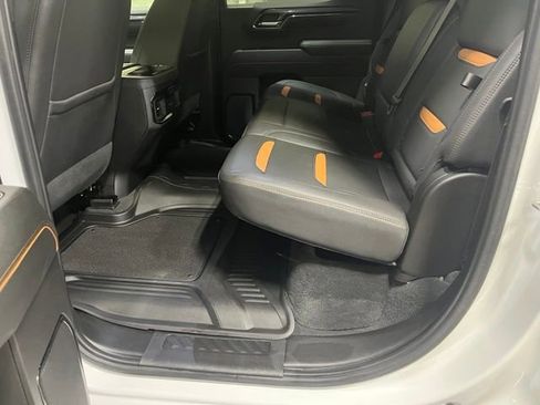 Used 2023 GMC Sierra 1500 AT4 w/ AT4 Premium Package AWD/4WD image 24