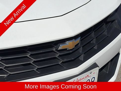 Used 2020 Chevrolet Camaro LT RWD image 7