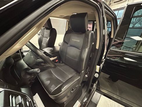Used 2019 RAM 2500 Laramie AWD/4WD image 6