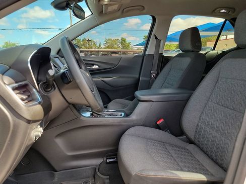 Used 2023 Chevrolet Equinox LT FWD image 12