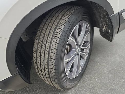 Used 2022 Honda CR-V Touring image 30