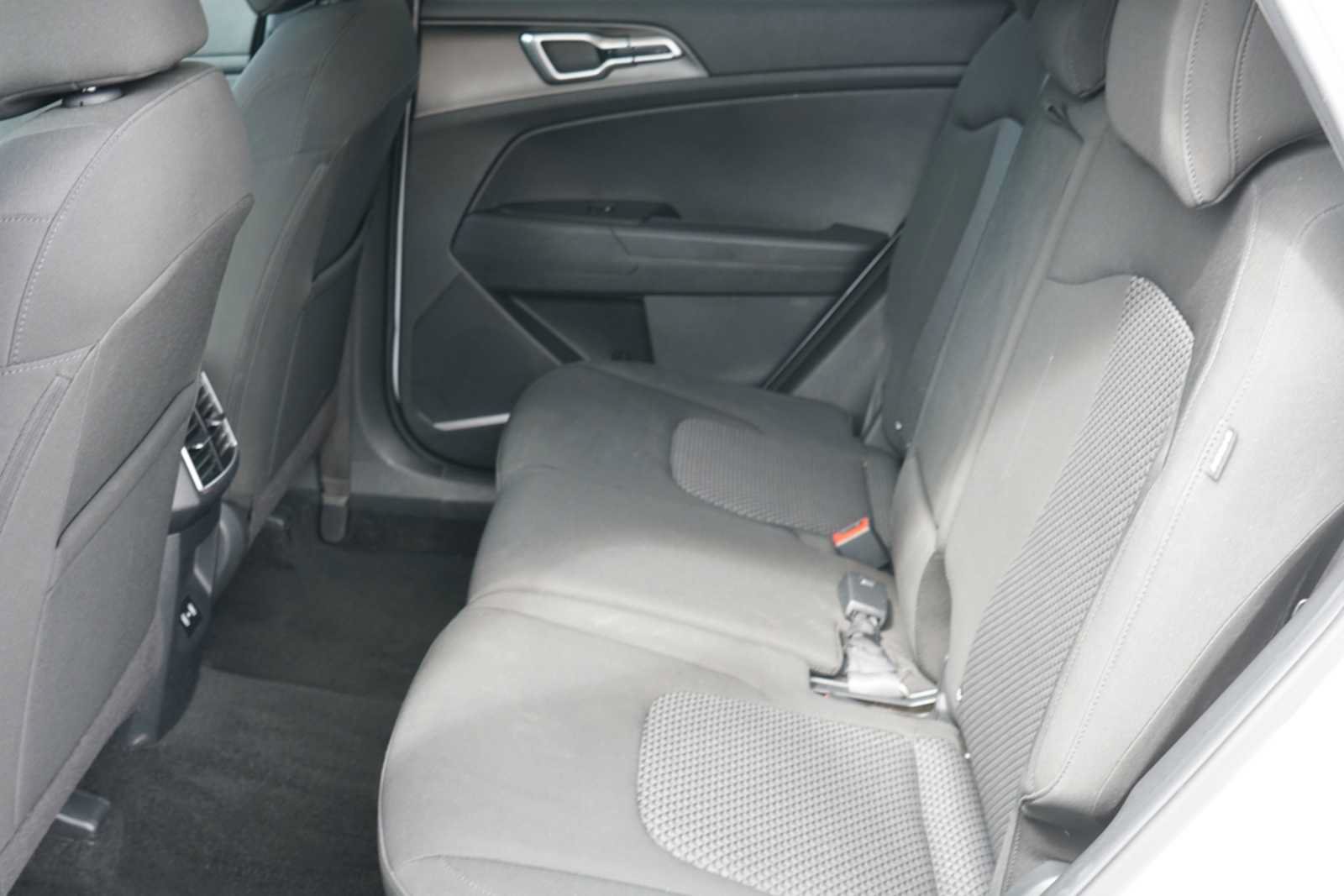 Certified 2026 Kia Sportage LX FWD image 18