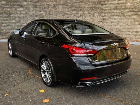 Used 2018 Genesis G80 3.8 w/ Option Group 02 image 8