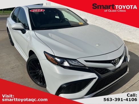 Used 2024 Toyota Camry XSE FWD image 1