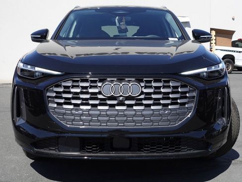 Used 2025 Audi Q5 Prestige AWD/4WD image 4