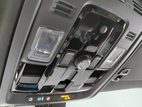 Used 2026 GMC Yukon XL Denali Ultimate w/ LPO, Get Active Package AWD/4WD image 46