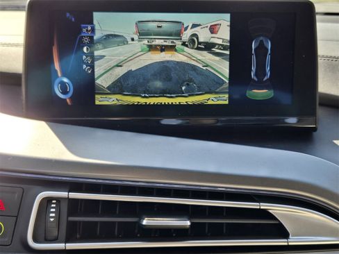 Used 2015 BMW i8 image 16