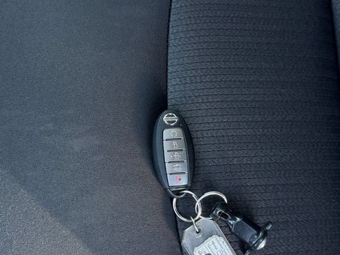 Used 2025 Nissan Altima 2.5 SV FWD image 25