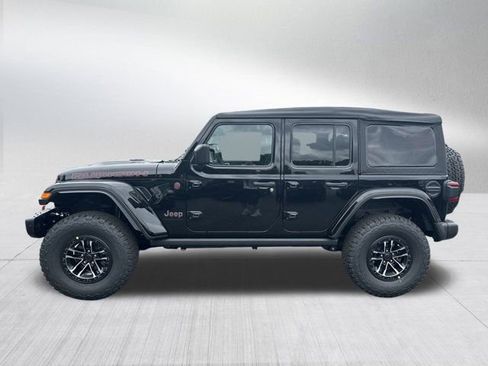 New 2025 Jeep Wrangler Unlimited Rubicon w/ XTREMEE 35" Tire Package image 8