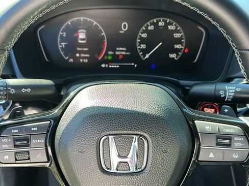 Used 2025 Honda Civic Sport image 10