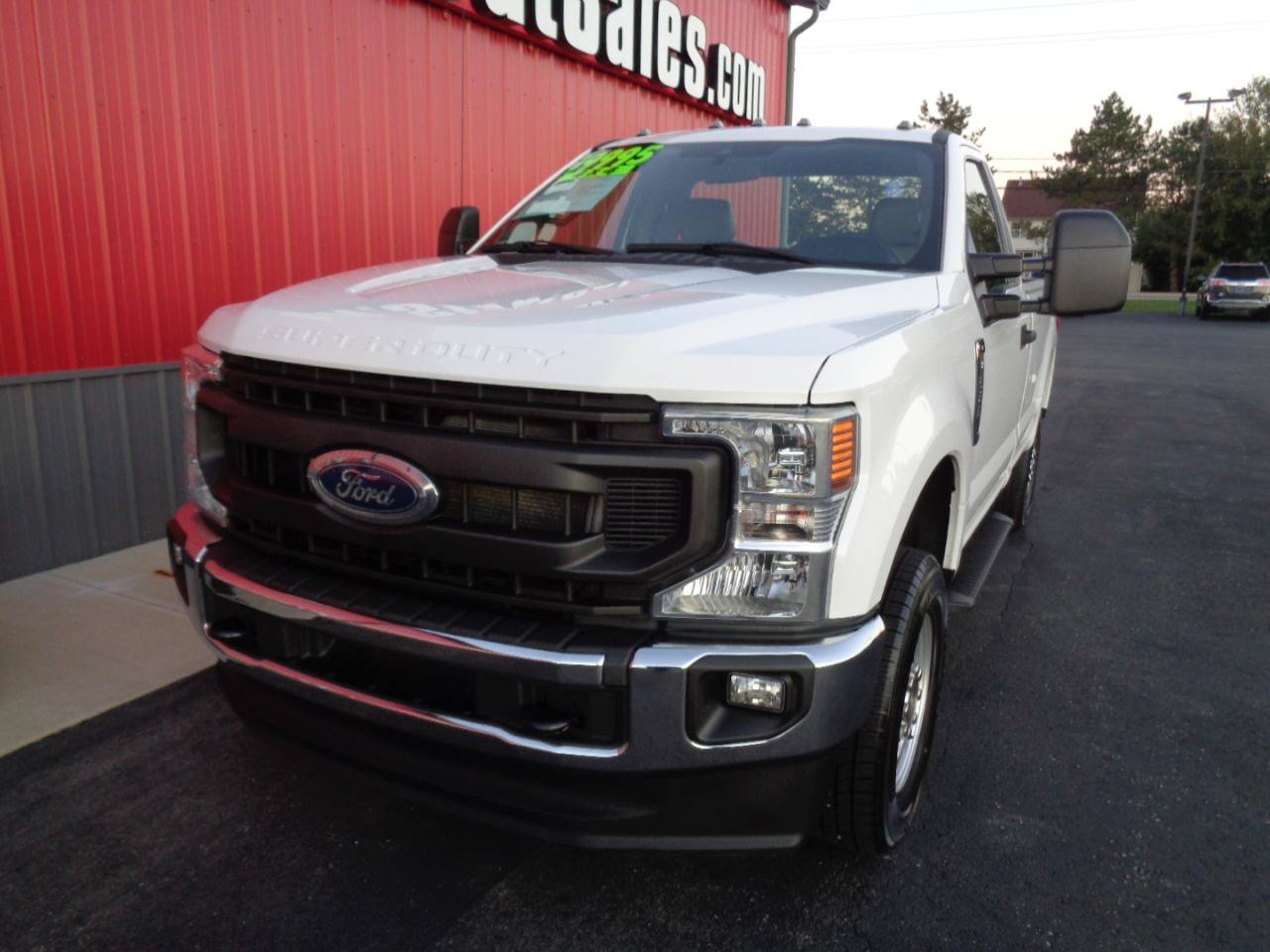 Used 2021 Ford F250 XL w/ Power Equipment Group AWD/4WD image 1