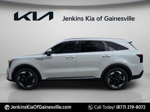 New 2026 Kia Sportage EX w/ EX Panorama Roof Package FWD image 10