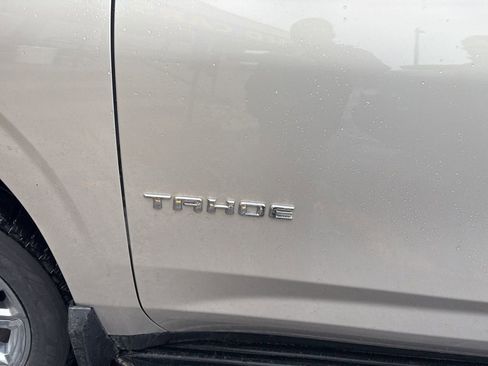 Used 2021 Chevrolet Tahoe Premier image 3