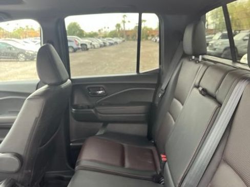 Used 2023 Honda Ridgeline Black Edition image 9
