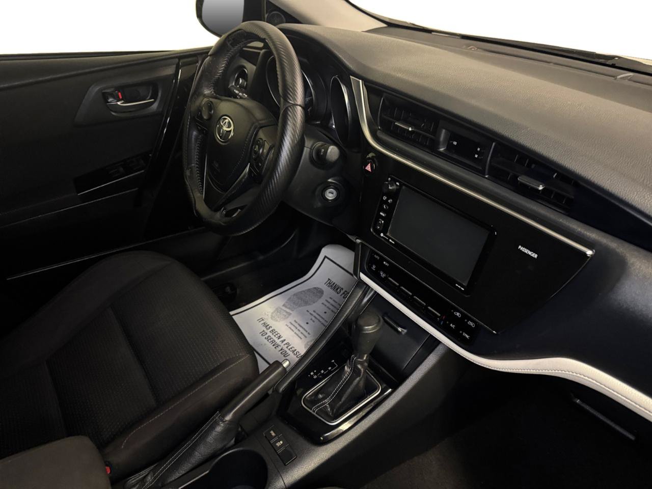 Used 2017 Toyota Corolla iM FWD image 4