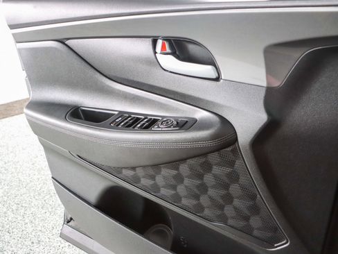 Used 2023 Hyundai Santa Fe SEL image 21