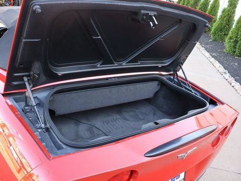 Used 2009 Chevrolet Corvette Convertible w/ Preferred Equipment Group RWD image 14