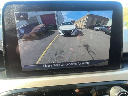 Used 2020 Ford Escape SE FWD image 26