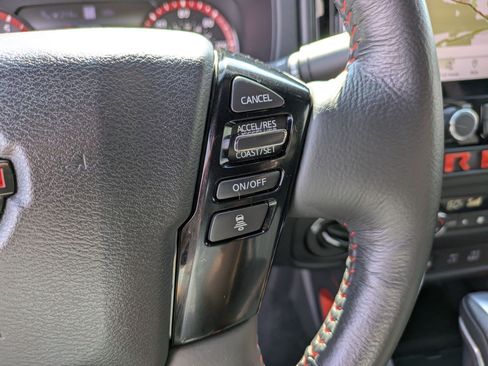 Used 2025 Nissan Frontier PRO-4X w/ Pro Premium Package AWD/4WD image 19