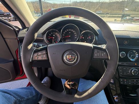 Used 2012 Cadillac CTS V image 17