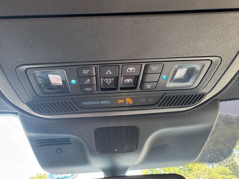 Used 2026 Ford Expedition Tremor AWD/4WD image 36