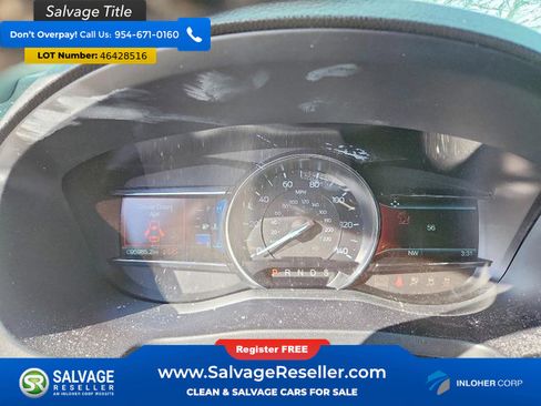 Used 2019 Ford Explorer XLT w/ Equipment Group 202A image 12