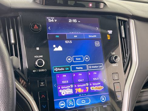 Used 2022 Subaru Outback Limited image 15