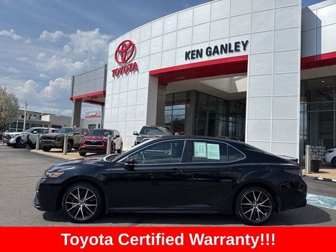 Certified 2023 Toyota Camry SE w/ Convenience Package image 3