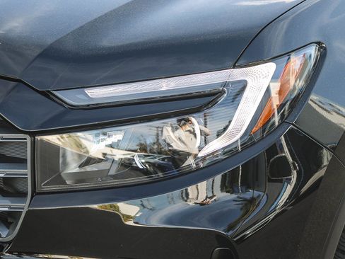 Certified 2024 Honda Ridgeline TrailSport image 5