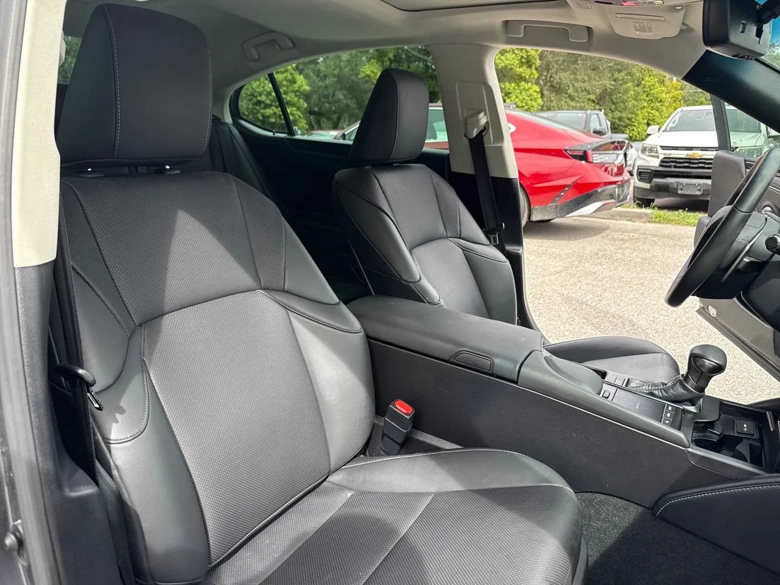 Used 2019 Lexus ES 350 FWD image 16