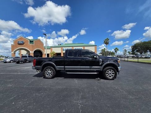 Used 2021 Ford F250 Lariat AWD/4WD image 4