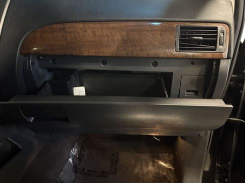Used 2012 Nissan Armada Platinum AWD/4WD image 44