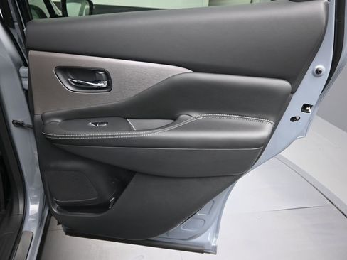 Used 2021 Nissan Murano SL image 34