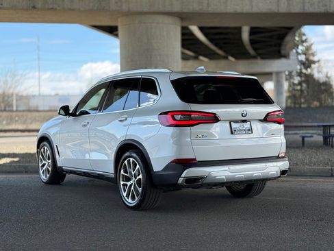 Used 2022 BMW X5 xDrive40i image 5