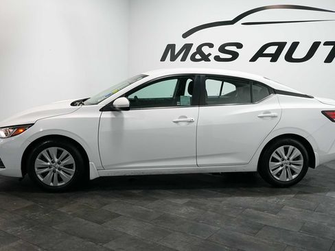 Used 2022 Nissan Sentra S FWD image 3