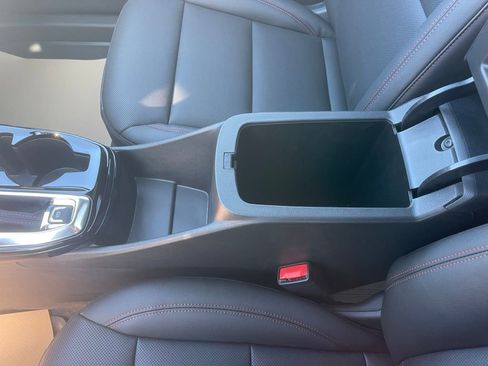 New 2026 Chevrolet Trax RS w/ Sunroof Package image 20