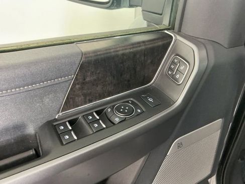 Used 2025 Ford F450 Lariat w/ FX4 Off-Road Package AWD/4WD image 16